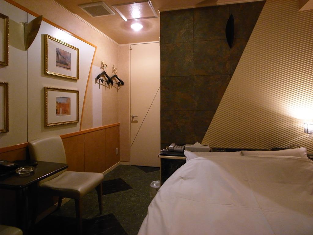 Hotel Rafaie (Adults Only) Tokyo Oda fotoğraf